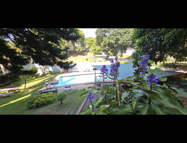 1.5 BEDROOM APARTMENT TO LET IN GLENWOOD